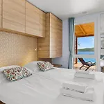Sibenik Resort *