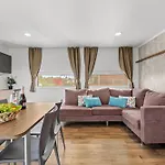 펜션 Sibenik Resort