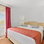 펜션 Sibenik Resort 시베니크