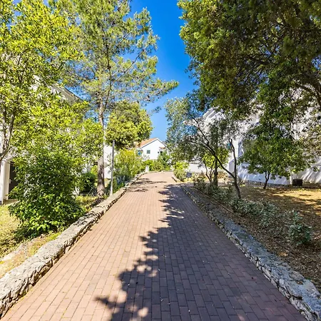 Villa Sibenik Resort *