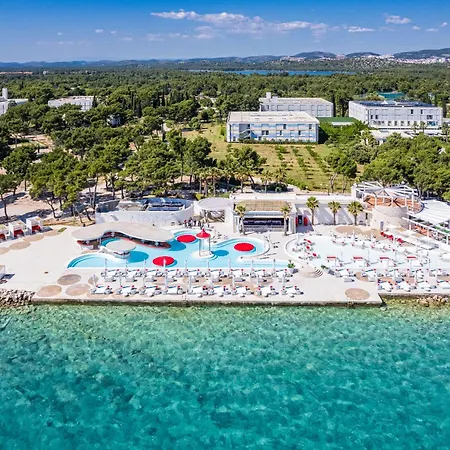 Feriehus Sibenik Resort *