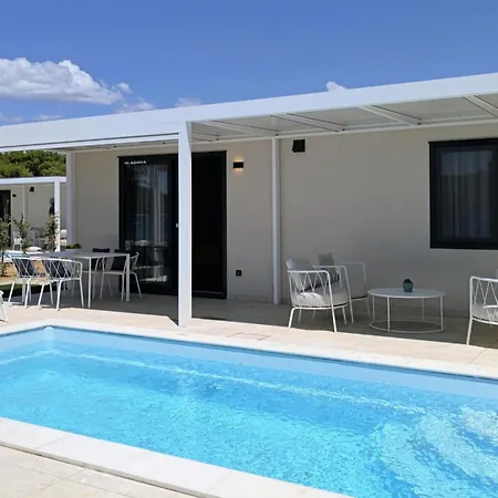 Sibenik Resort *