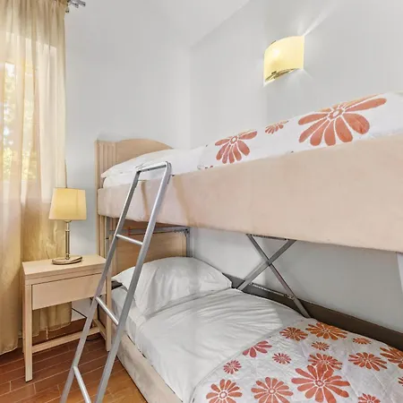 Feriehus Sibenik Resort *