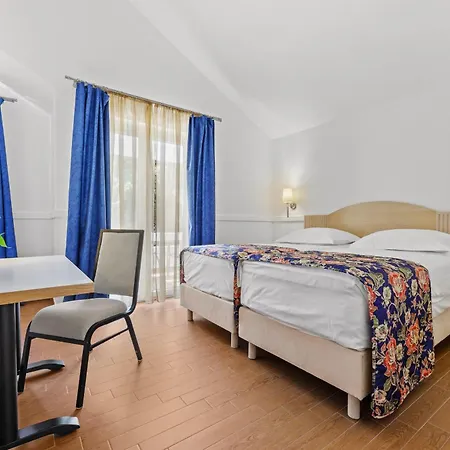 Feriehus Sibenik Resort *