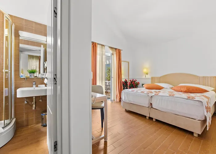 펜션 Sibenik Resort 시베니크