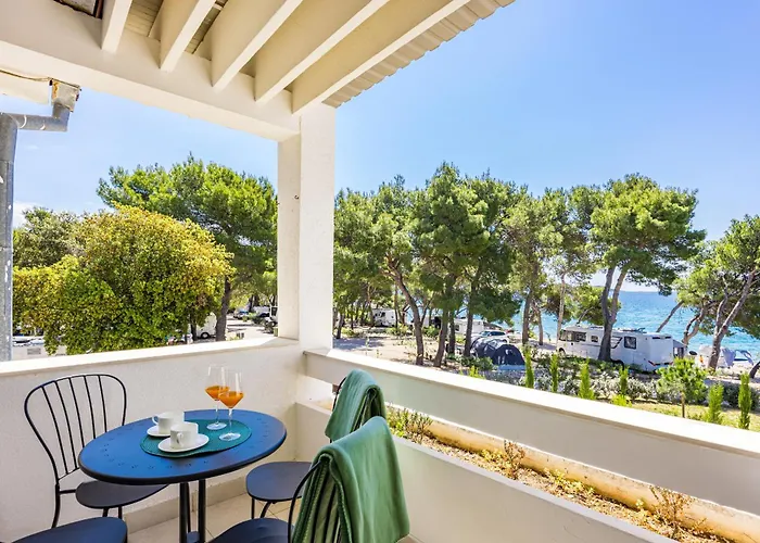 Sibenik Resort 펜션 *